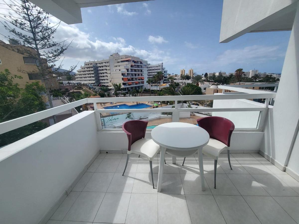 Cozy Apartment Near The Beach Playa de las Americas (Tenerife) Exterior foto