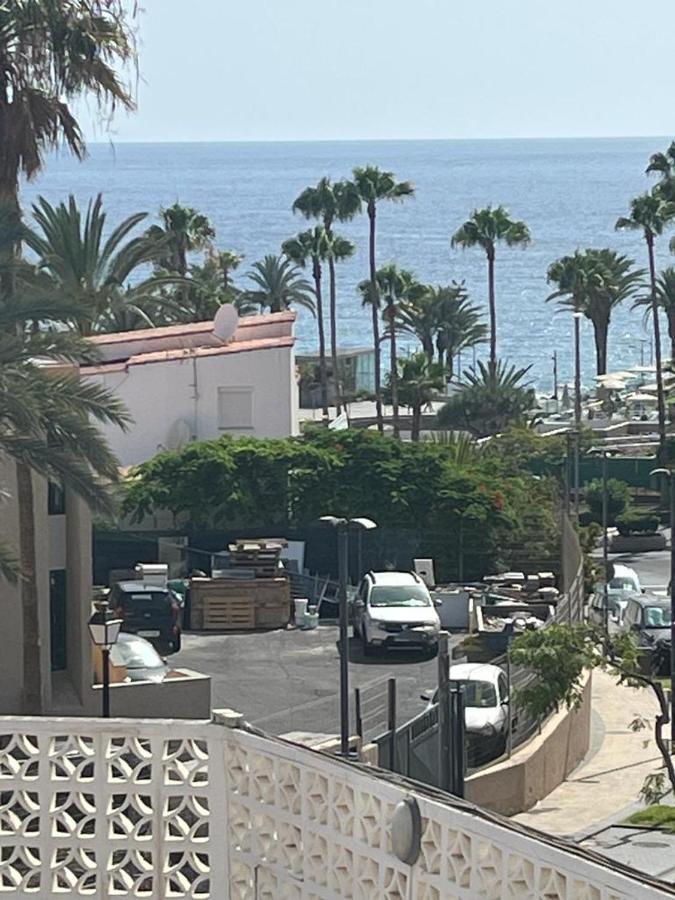 Cozy Apartment Near The Beach Playa de las Americas (Tenerife) Exterior foto